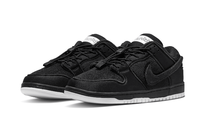 Nike Gnarhunters x Dunk Low SB Black-Nike-pikastore.cz