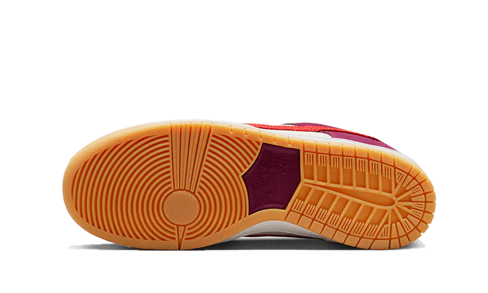 Nike SB Dunk Low Skate Like a Girl-sneakers-Nike-pikastore.cz