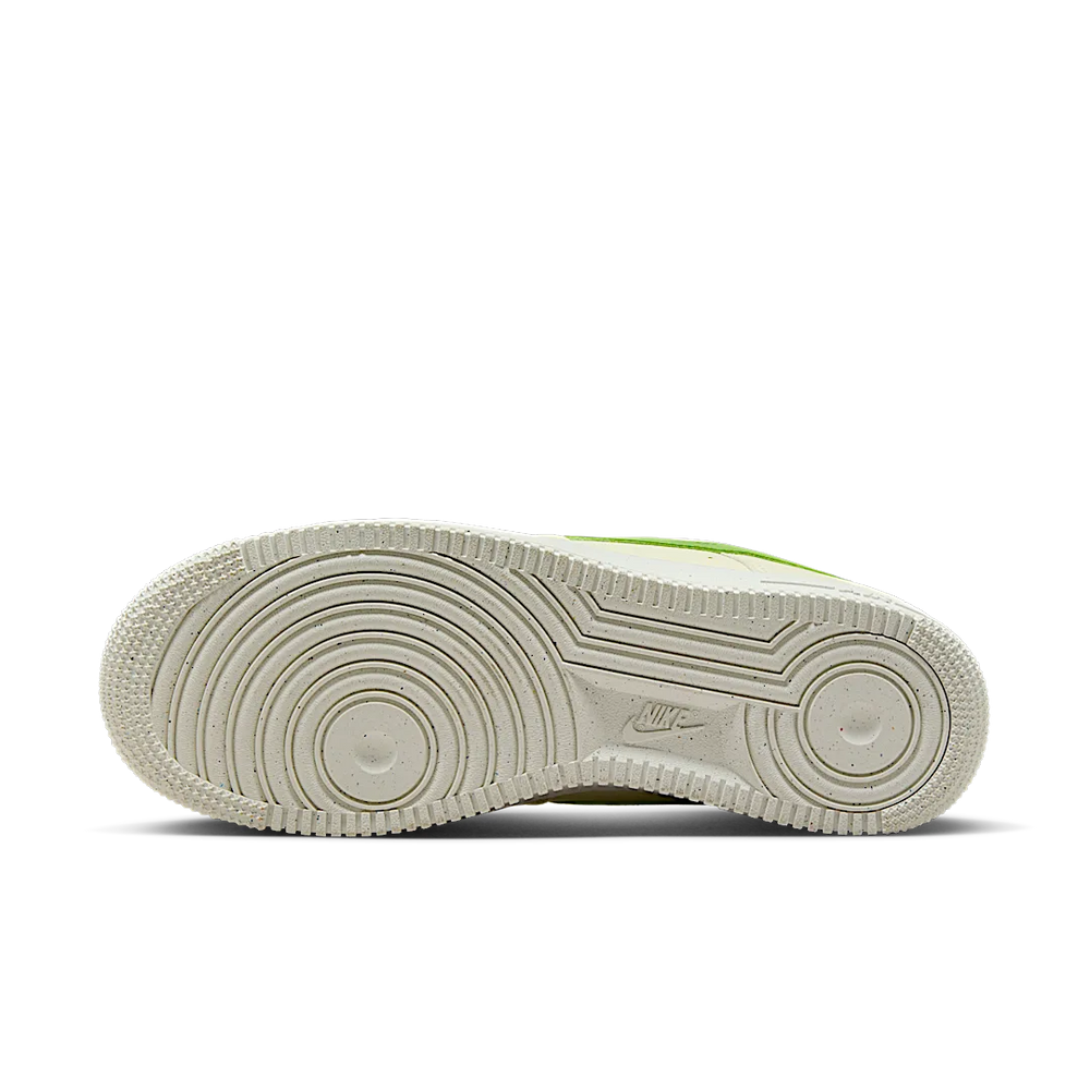 Nike Wmns Air Force 1 07 SE Coconut Milk Chlorophyll-Nike-pikastore.cz