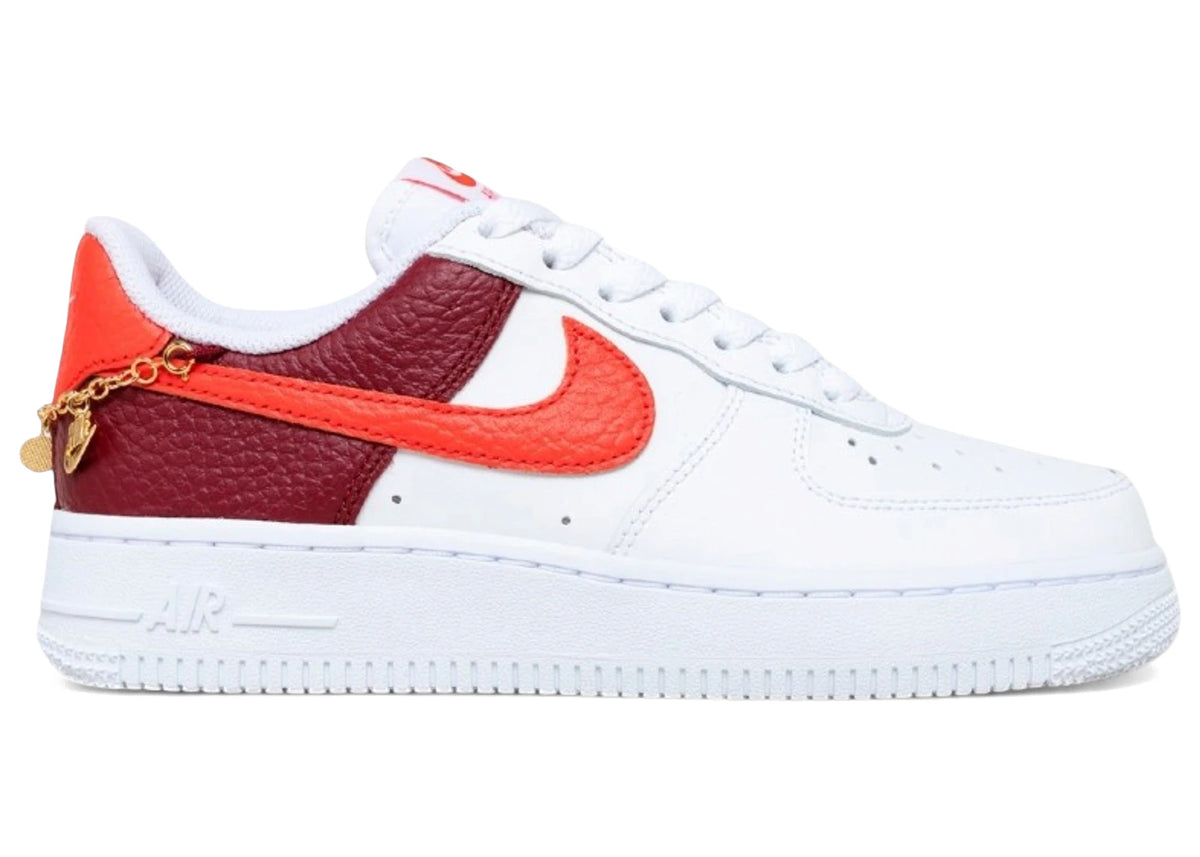 Nike Air Force 1 Low '07 White Light Crimson Gold Charm Bracelet (Women's) – šperk