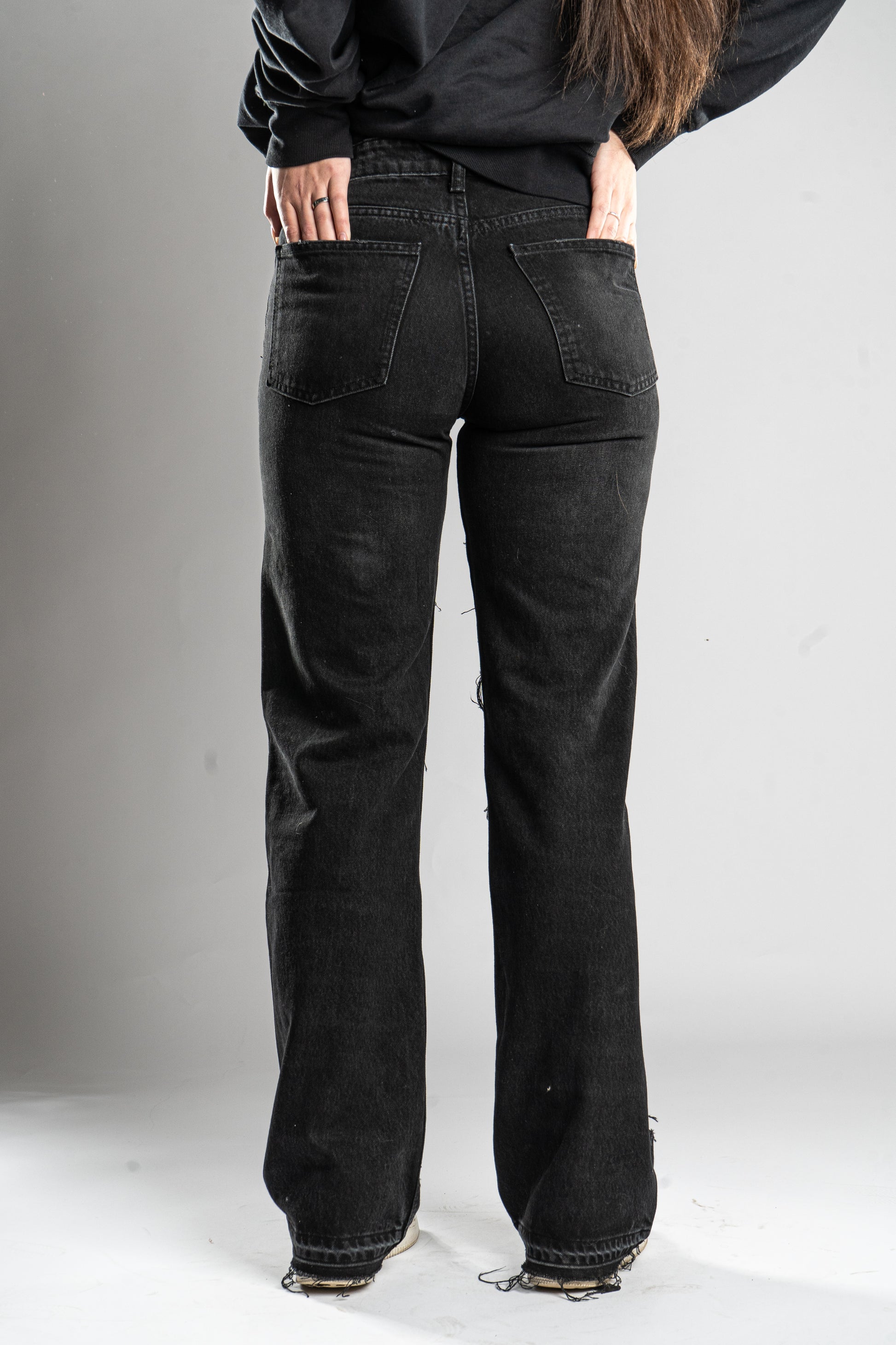 Custom WMNS Distressed Black Jeans-Kalhoty-Custompantsprg-pikastore.cz