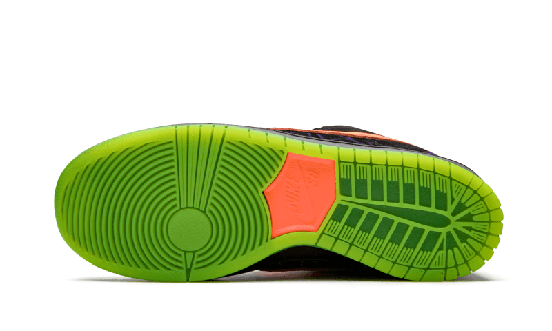 Nike Dunk Low SB Night of Mischief-Nike-pikastore.cz