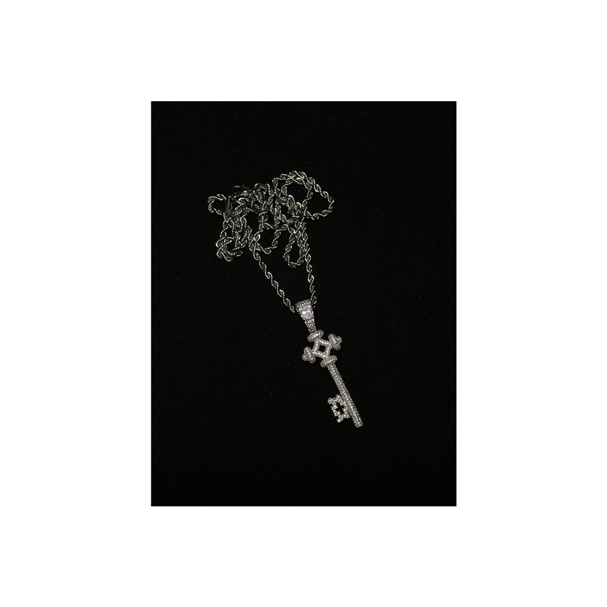 Key Chain-Apparel & Accessories-Pikastore-pikastore.cz