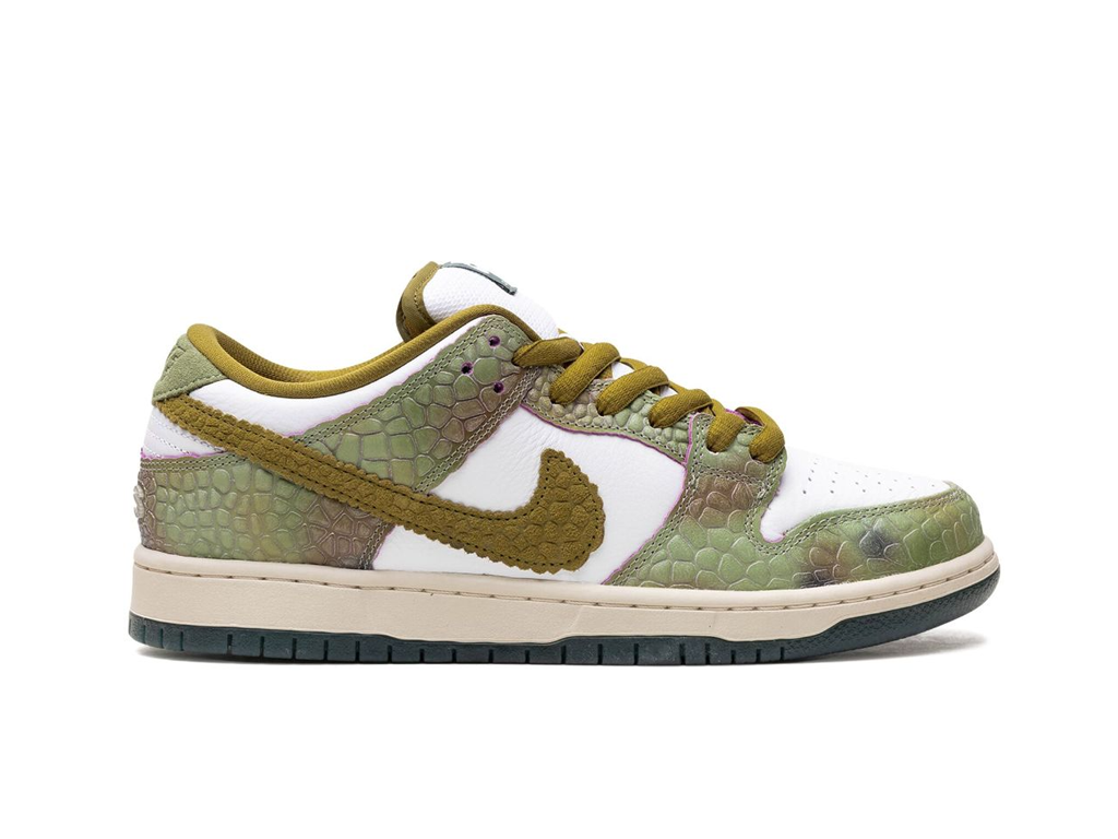 Nike Alexis Sablone x Dunk Low SB Chameleon