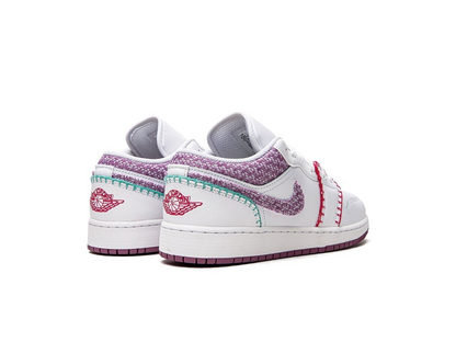 Jordan 1 Low White Light Bordeaux (GS)