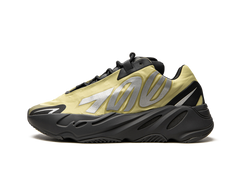 Adidas Yeezy Boost 700 MNVN Resin