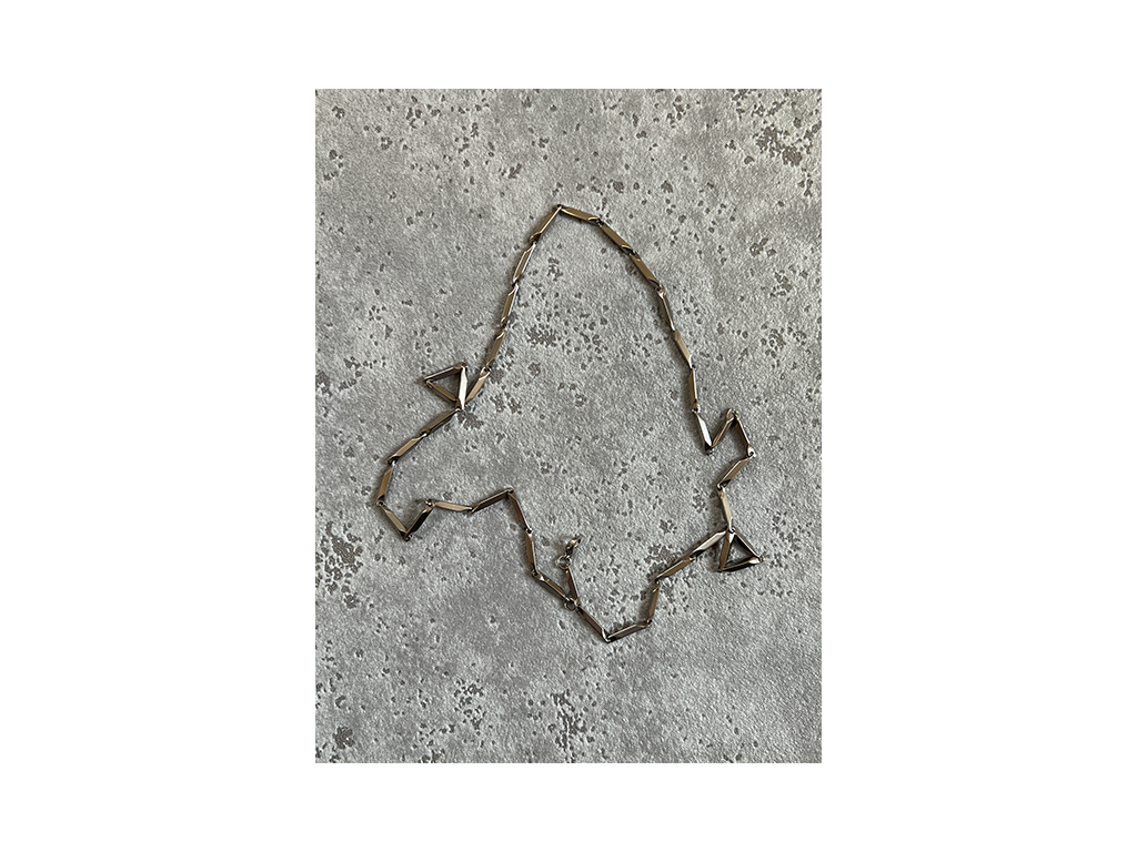 Hex Link Chain-Apparel & Accessories-Pikastore-pikastore.cz