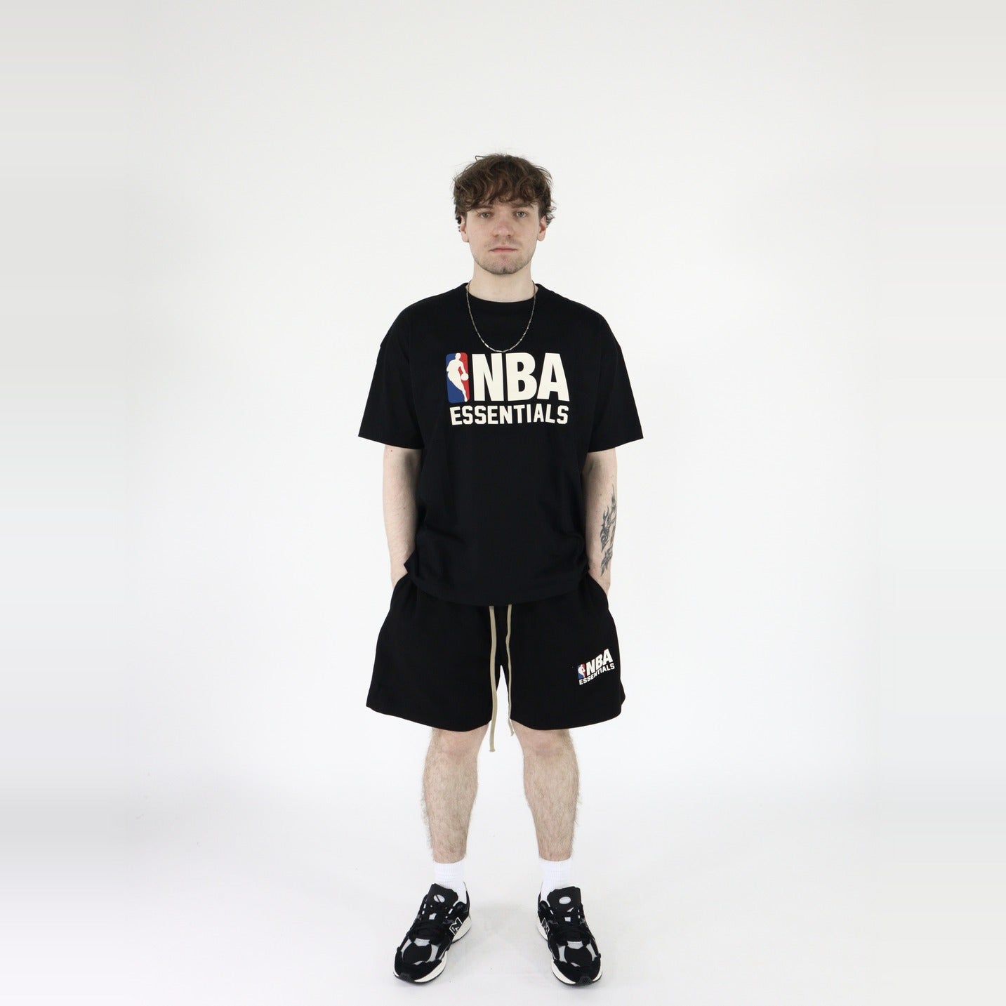 pikastore.cz Fear of God Essentials NBA S24 T-Shirt Black + S24 NBA Shorts Black-Bundle-pikastore.cz-pikastore.cz