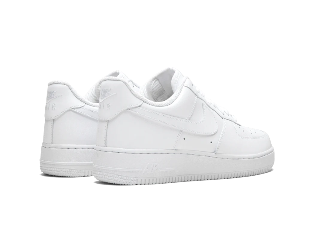 Nike Air Force 1 07 Triple White-Shoes-Nike-pikastore.cz