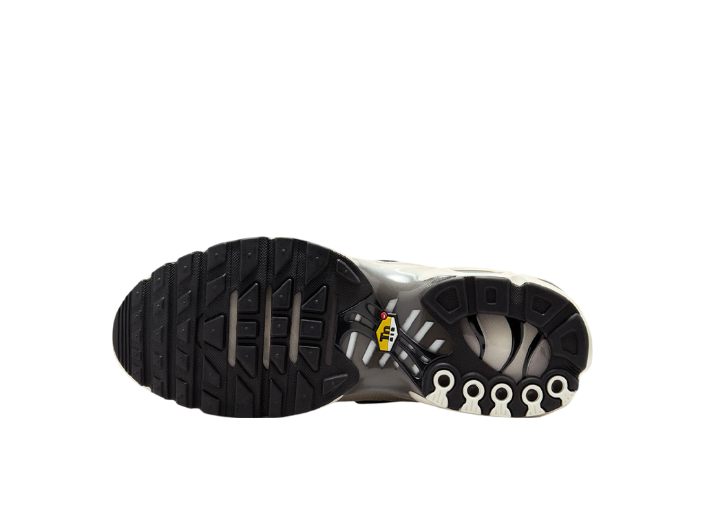 Nike Air Max Plus Light Orewood Brown-Nike-pikastore.cz