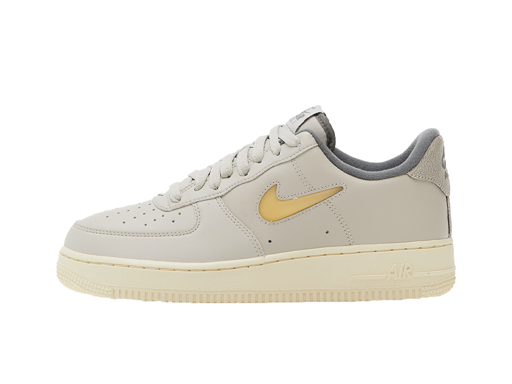 Nike Air Force 1 07 LX Light Bone-Nike-pikastore.cz