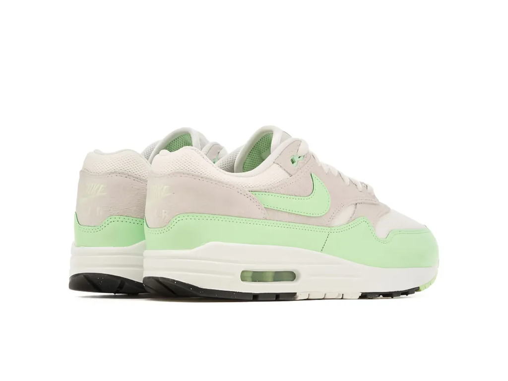 Nike Air Max 1 Essential Vapor Green-Nike-pikastore.cz
