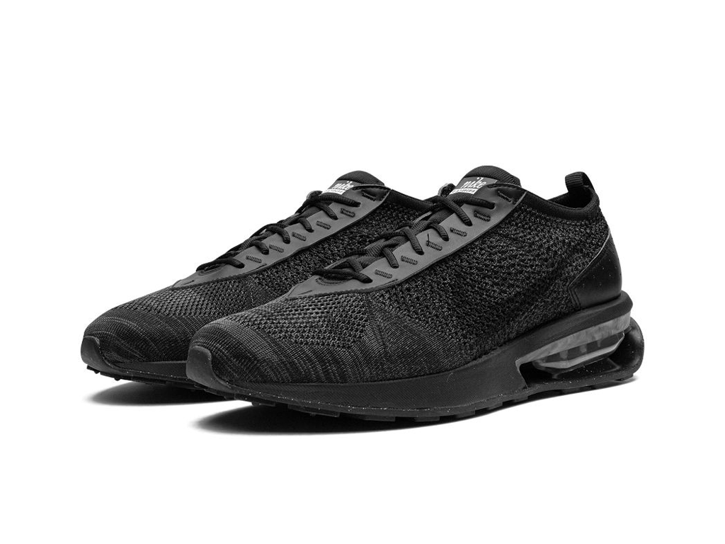 Nike Air Max Flyknit Racer Triple Black