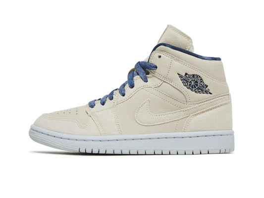 Nike Wmns Air Jordan 1 Mid SE Sanddrift