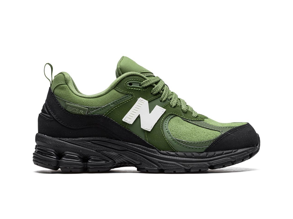 The Basement x New Balance 2002R Moss Green-New Balance-pikastore.cz
