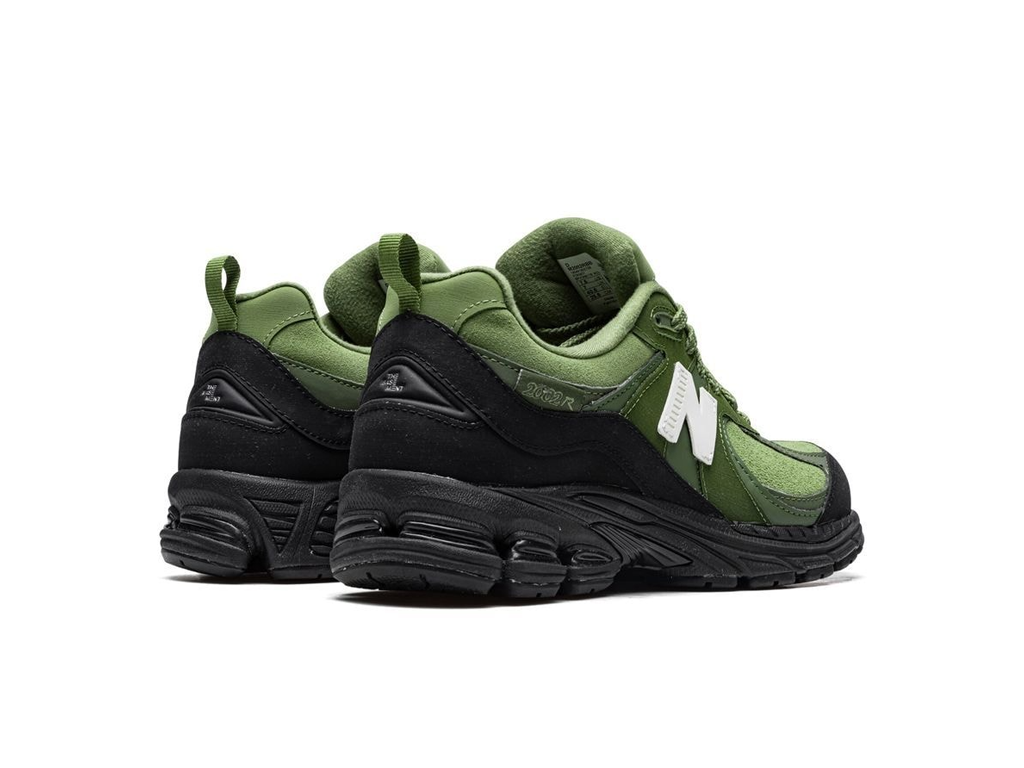 The Basement x New Balance 2002R Moss Green-New Balance-pikastore.cz