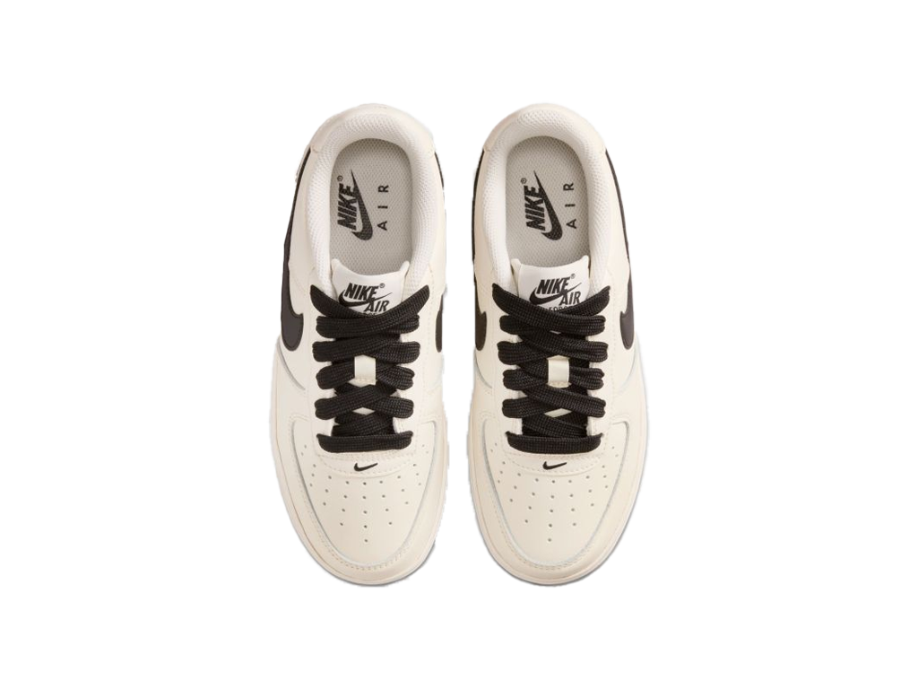 Nike Air Force 1 LV8 GS Soft Pearl Black Gum – кросівки – фото 3 з 3