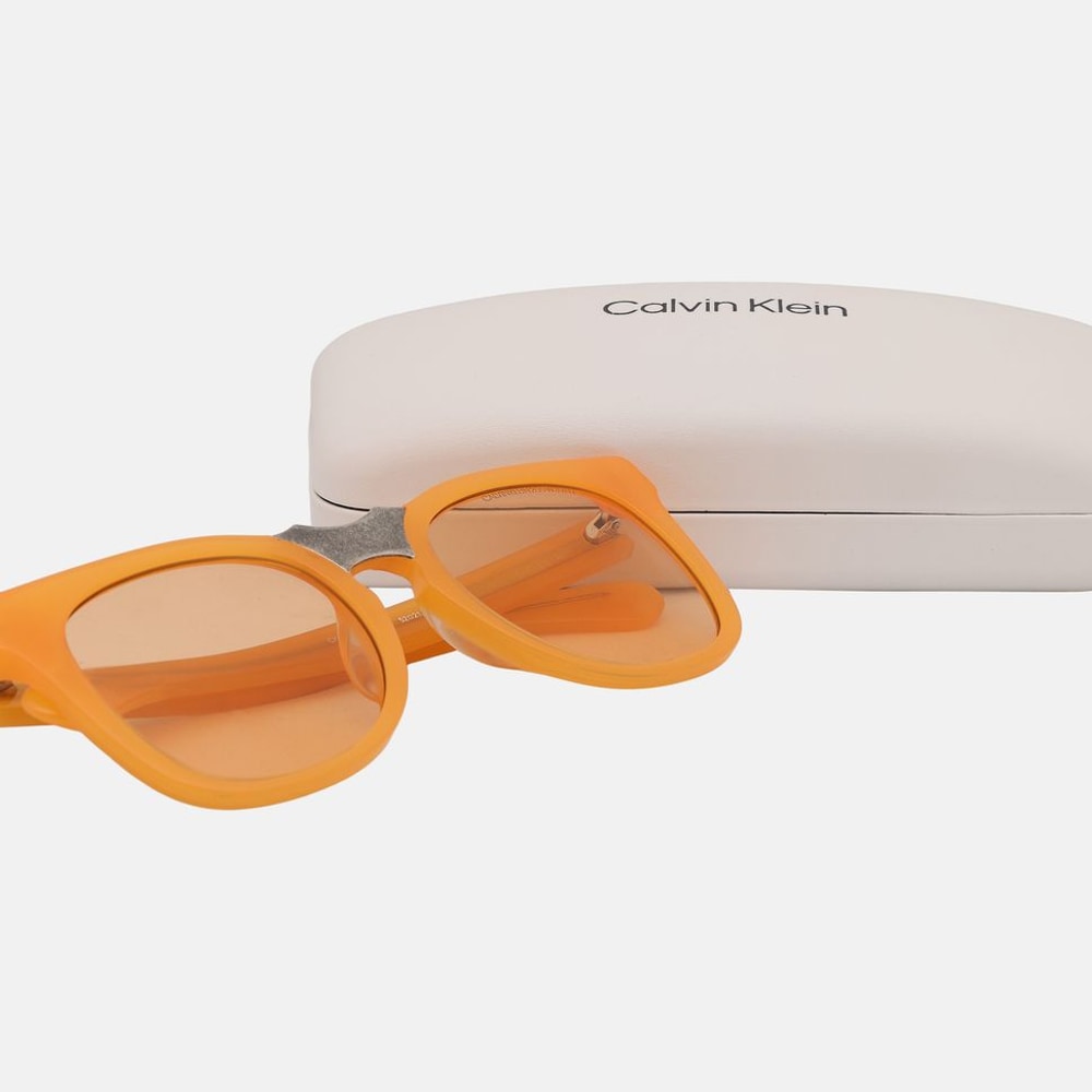 Calvin Klein Sunglasses Light Orange – bril – foto 3 van 4