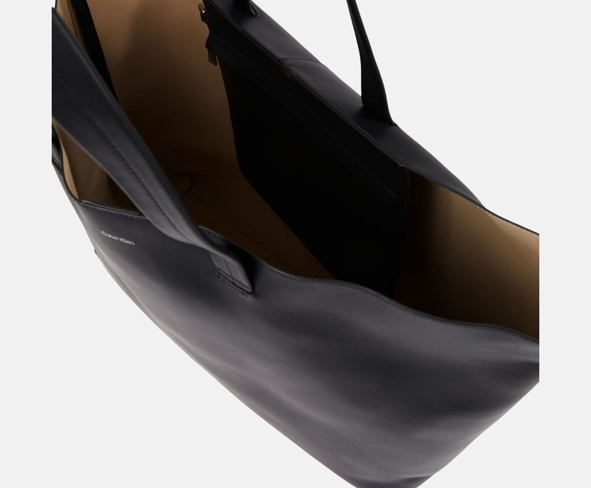 Calvin Klein Leather tote bag Black – чанта – снимка 3 от 5